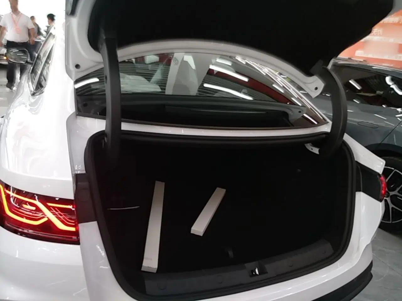 BYD Qin L 2026 DM-i 128KM Progressive Edition — миниатюра 21