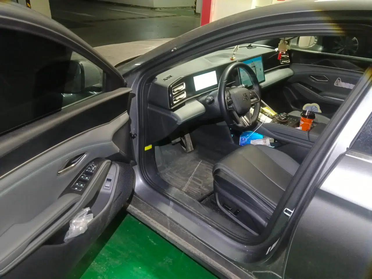 BYD Qin L 2024 DM-i 80KM Beyond Model — миниатюра 13