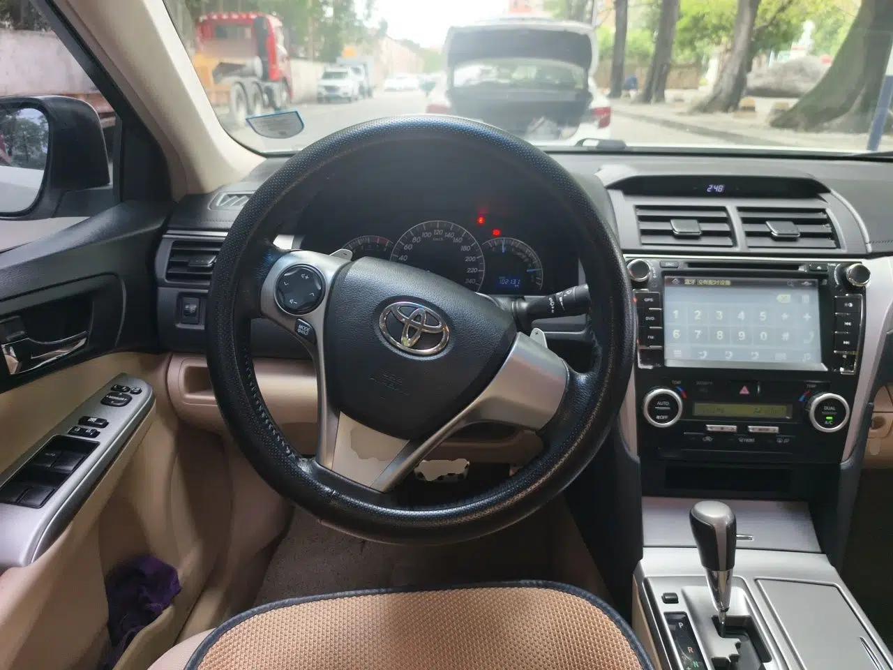 Toyota Camry 2012 Junrui 2.0S Radiant Edition — миниатюра 11