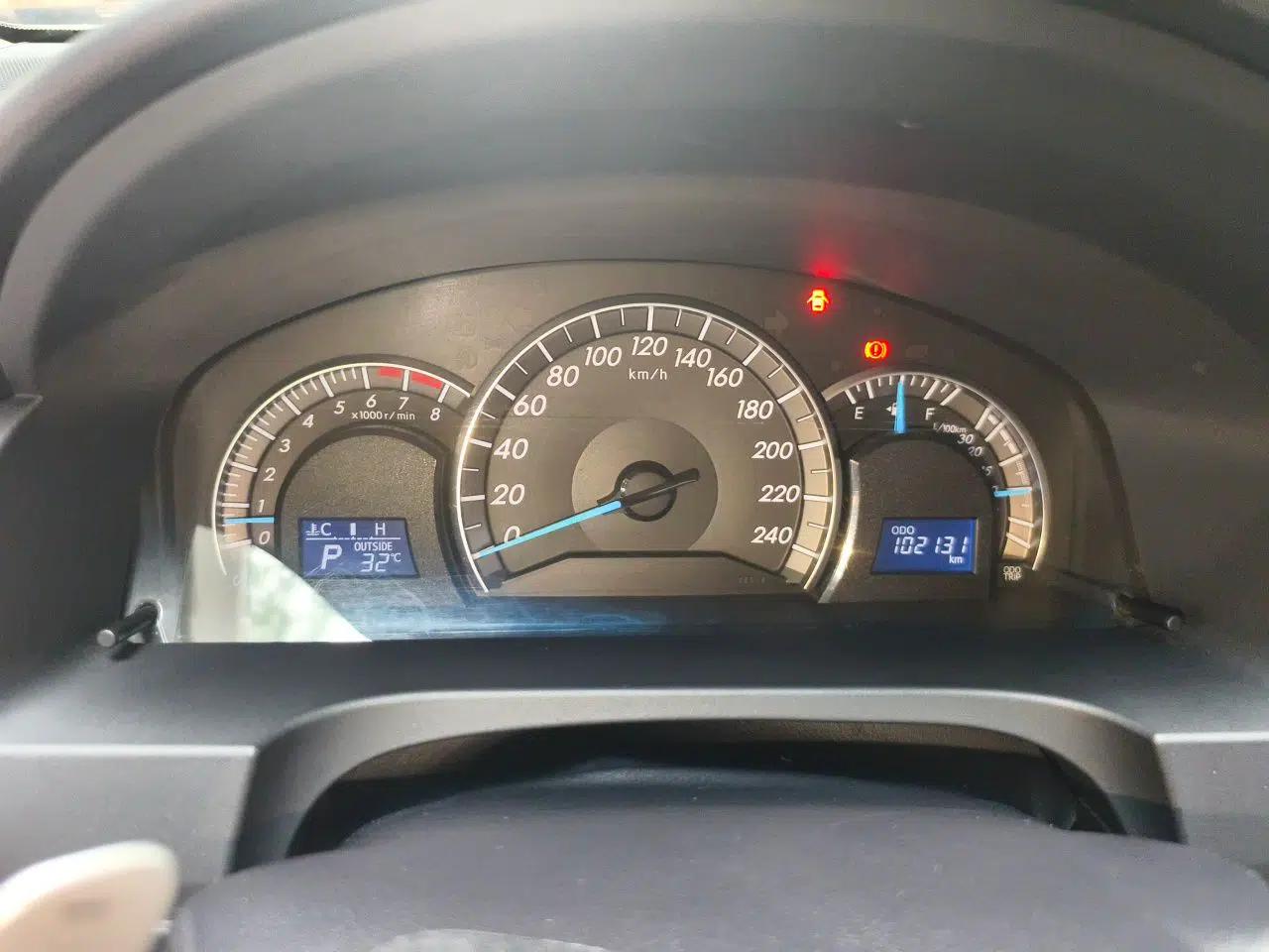 Toyota Camry 2012 Junrui 2.0S Radiant Edition — миниатюра 12