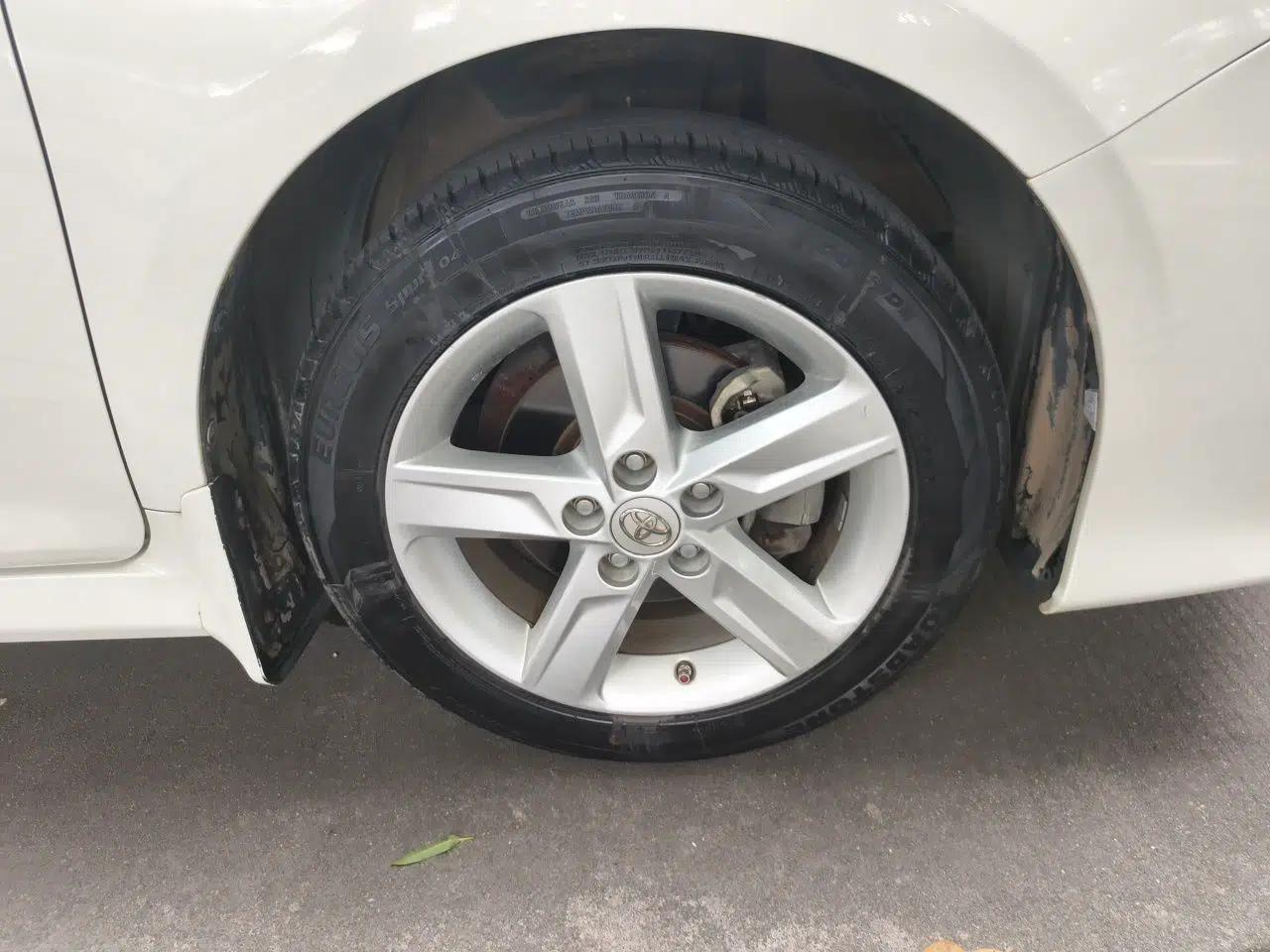 Toyota Camry 2012 Junrui 2.0S Radiant Edition — миниатюра 8