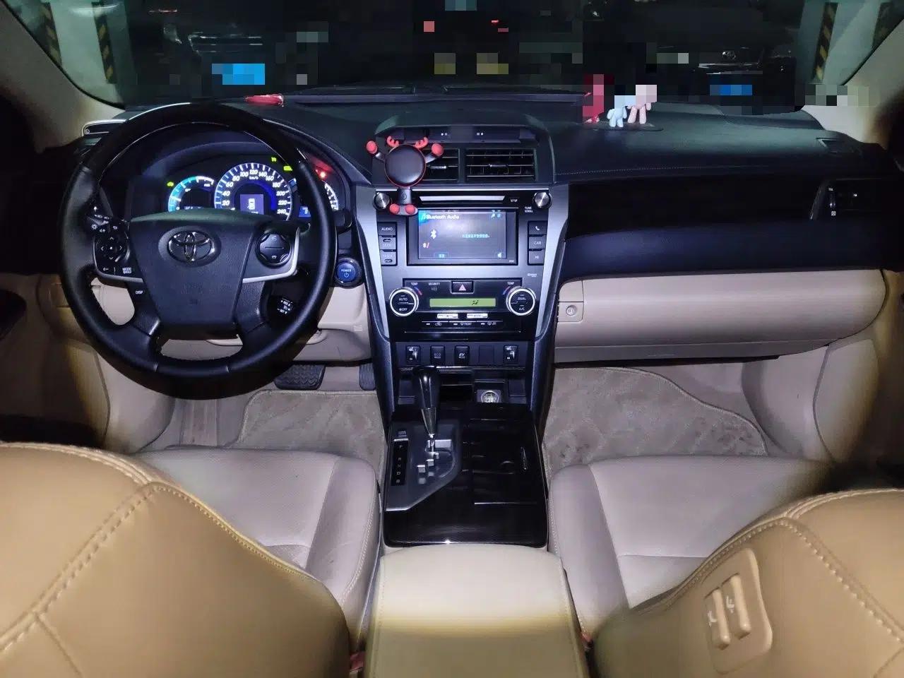 Toyota Camry 2012 Luxurious Edition 2.5HG Zunrui — миниатюра 10