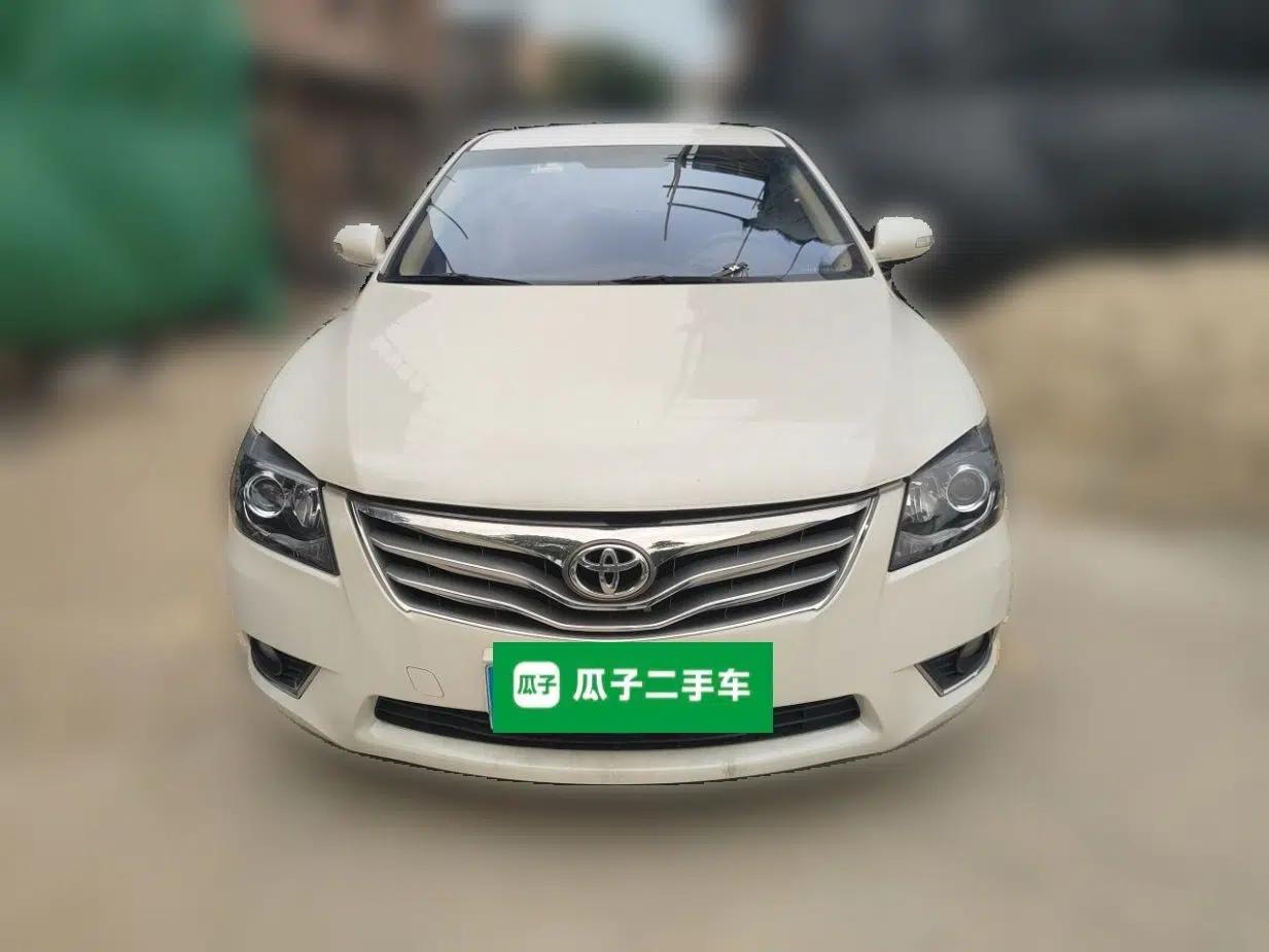 Toyota Camry 2013 200E Classic Elite Edition — миниатюра 2