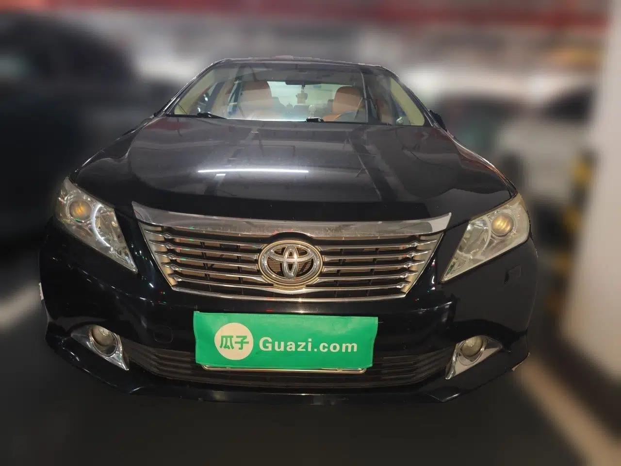 Toyota Camry 2012 2.5G Luxury Edition — миниатюра 2