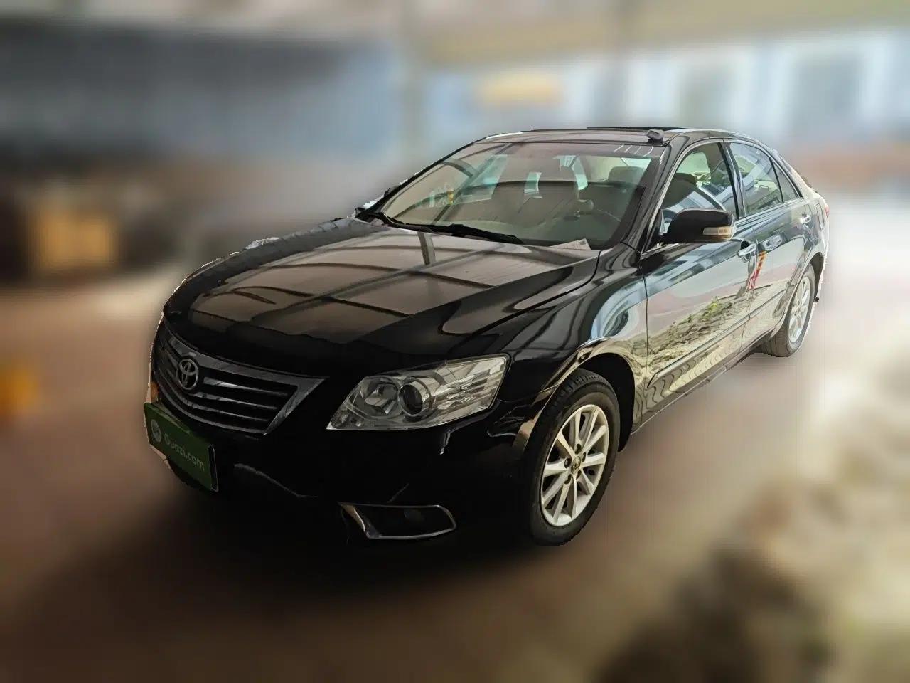Toyota Camry 2010 240G Classic Edition — миниатюра 1
