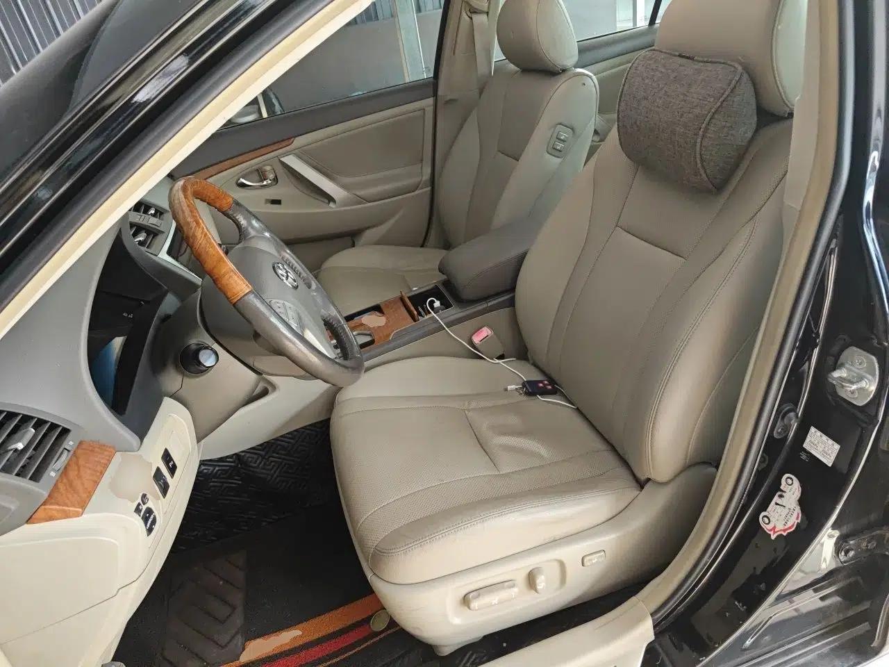 Toyota Camry 2010 240G Classic Edition — миниатюра 16