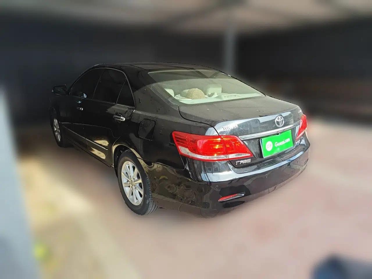 Toyota Camry 2010 240G Classic Edition — миниатюра 4