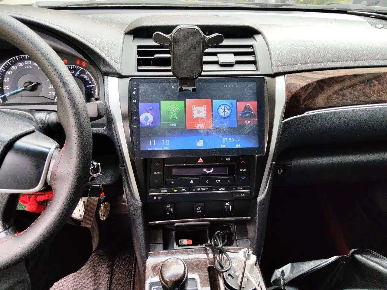 Toyota Camry 2016 2.0G 10th Anniversary Leading Edition — миниатюра 14