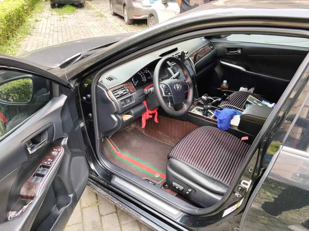 Toyota Camry 2016 2.0G 10th Anniversary Leading Edition — миниатюра 17