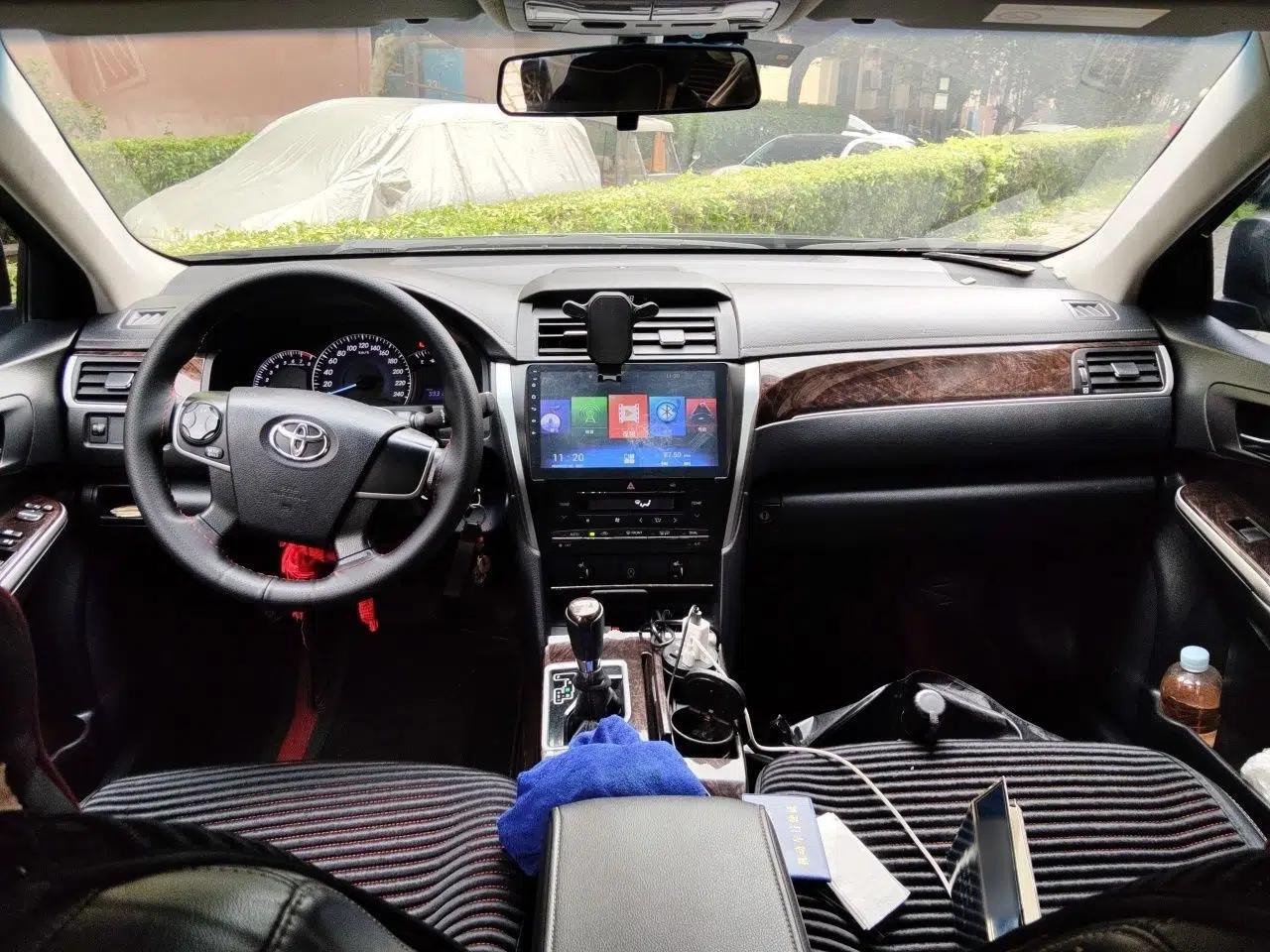 Toyota Camry 2016 2.0G 10th Anniversary Leading Edition — миниатюра 10