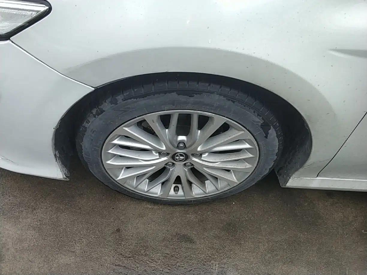 Toyota Camry 2018 2.5G Luxury Edition — миниатюра 8