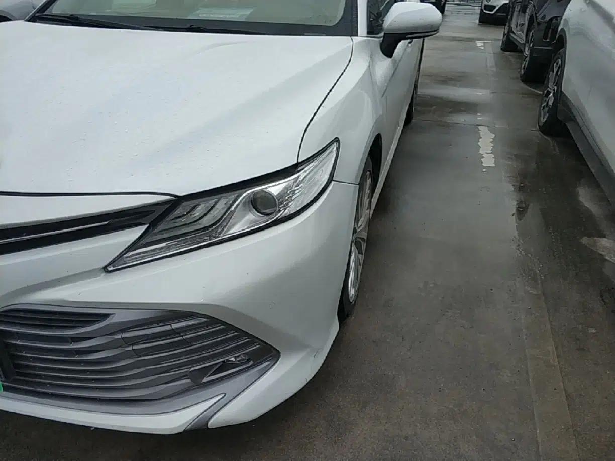 Toyota Camry 2018 2.5G Luxury Edition — миниатюра 9