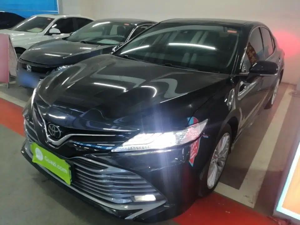 Toyota Camry 2018 2.5G Luxury Edition — миниатюра 1
