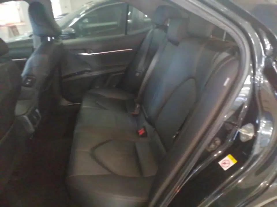 Toyota Camry 2018 2.5G Luxury Edition — миниатюра 19