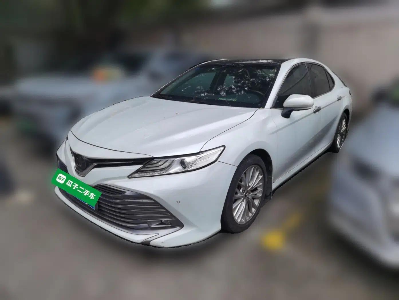 Toyota Camry 2018 2.5G Luxury Edition — миниатюра 1