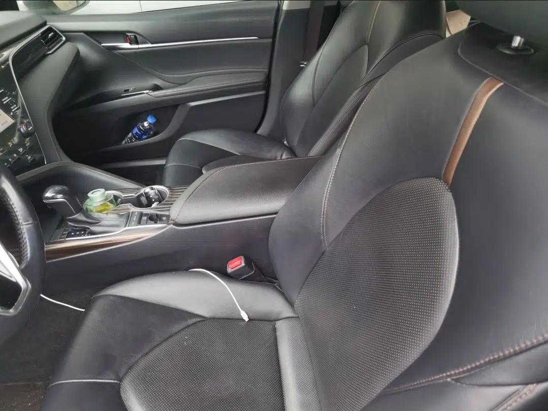 Toyota Camry 2018 2.5G Luxury Edition — миниатюра 16