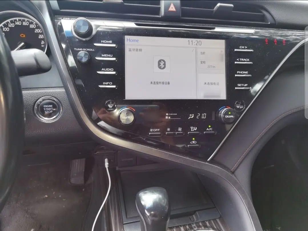 Toyota Camry 2018 2.5G Luxury Edition — миниатюра 17