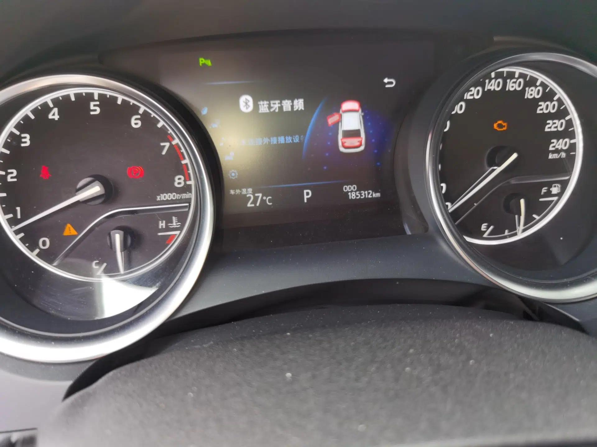 Toyota Camry 2018 2.5G Luxury Edition — миниатюра 9
