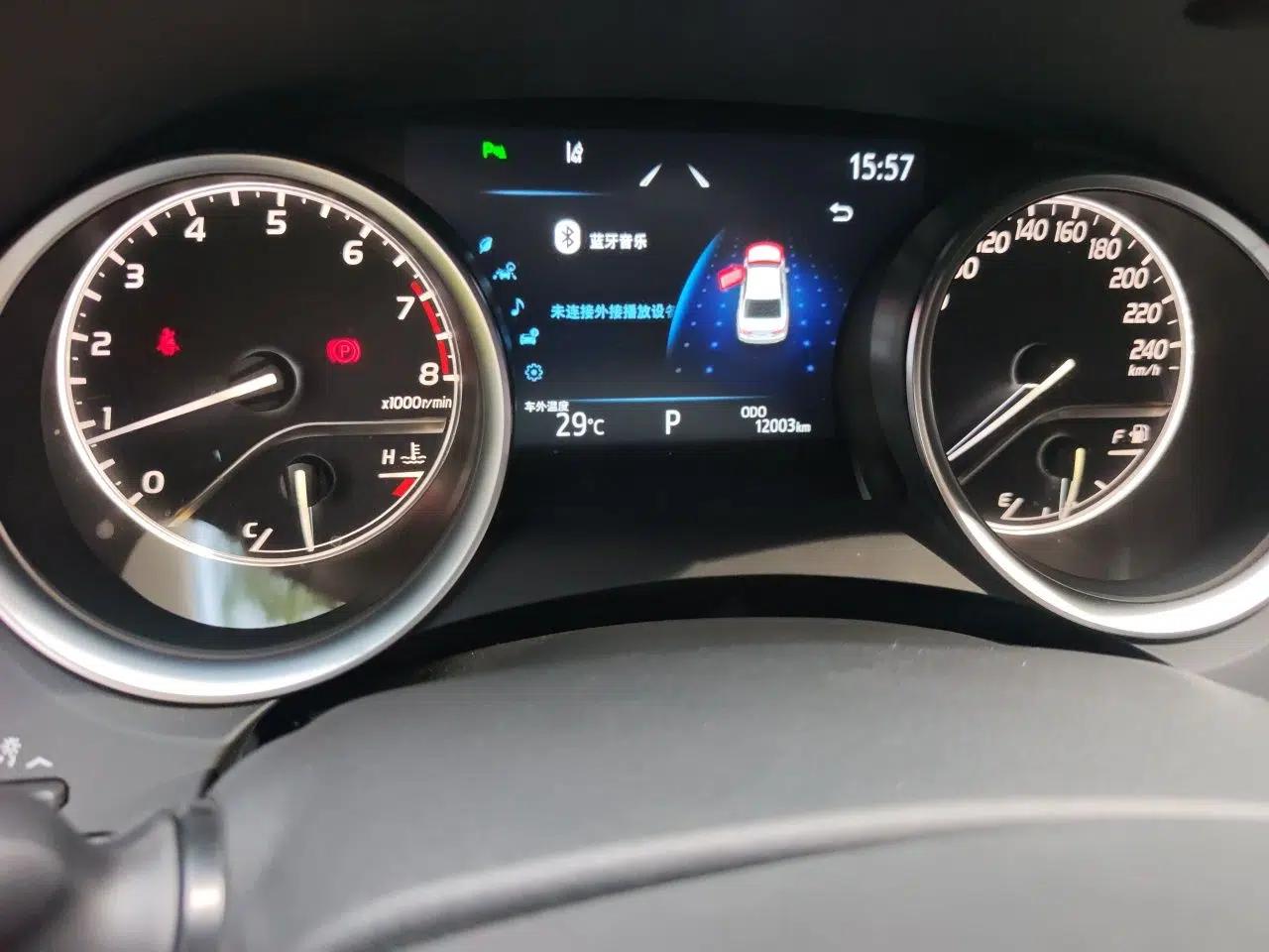 Toyota Camry 2021 2.0G Luxury Edition — миниатюра 13