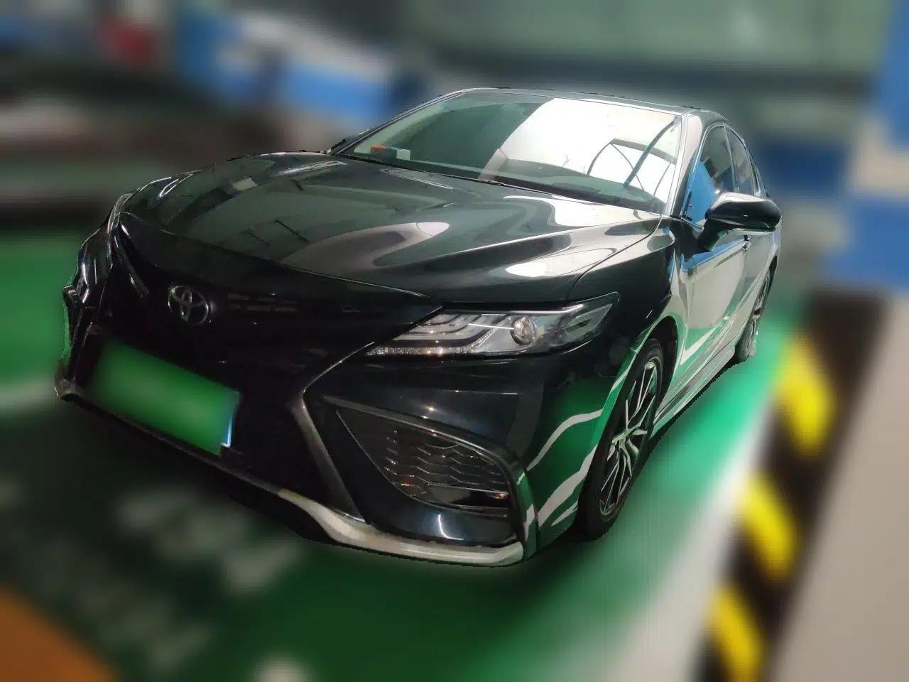 Toyota Camry 2019 Revised Version 2.0S Fēngshàng Edition — миниатюра 1