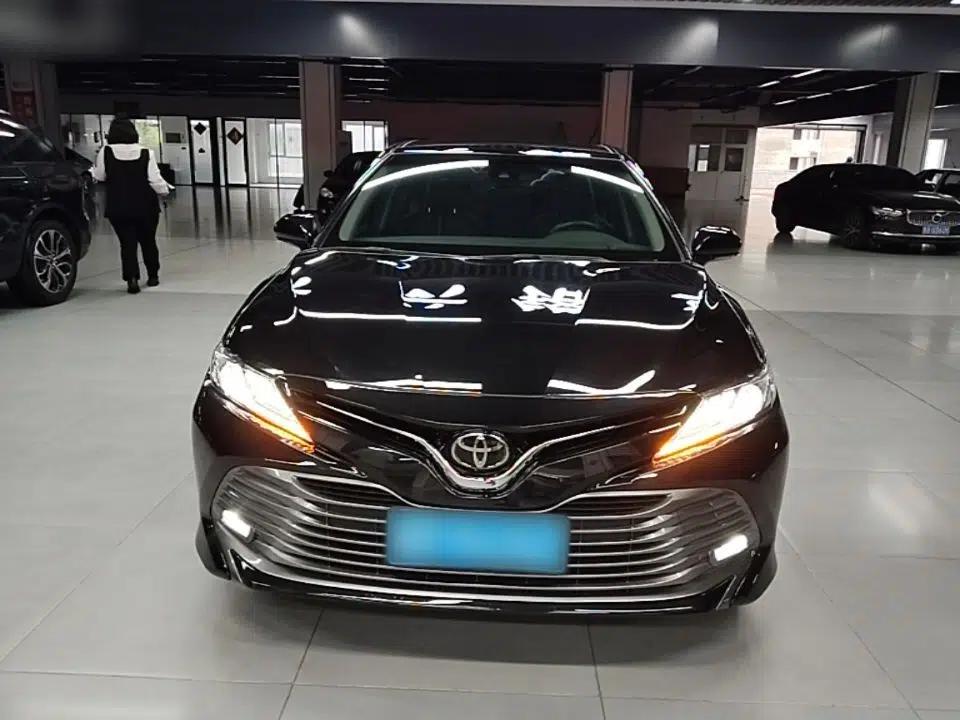 Toyota Camry 2019 Revised Version 2.5G Luxury Edition — миниатюра 2