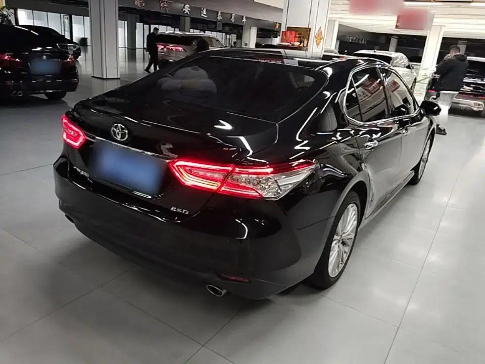Toyota Camry 2019 Revised Version 2.5G Luxury Edition — миниатюра 4
