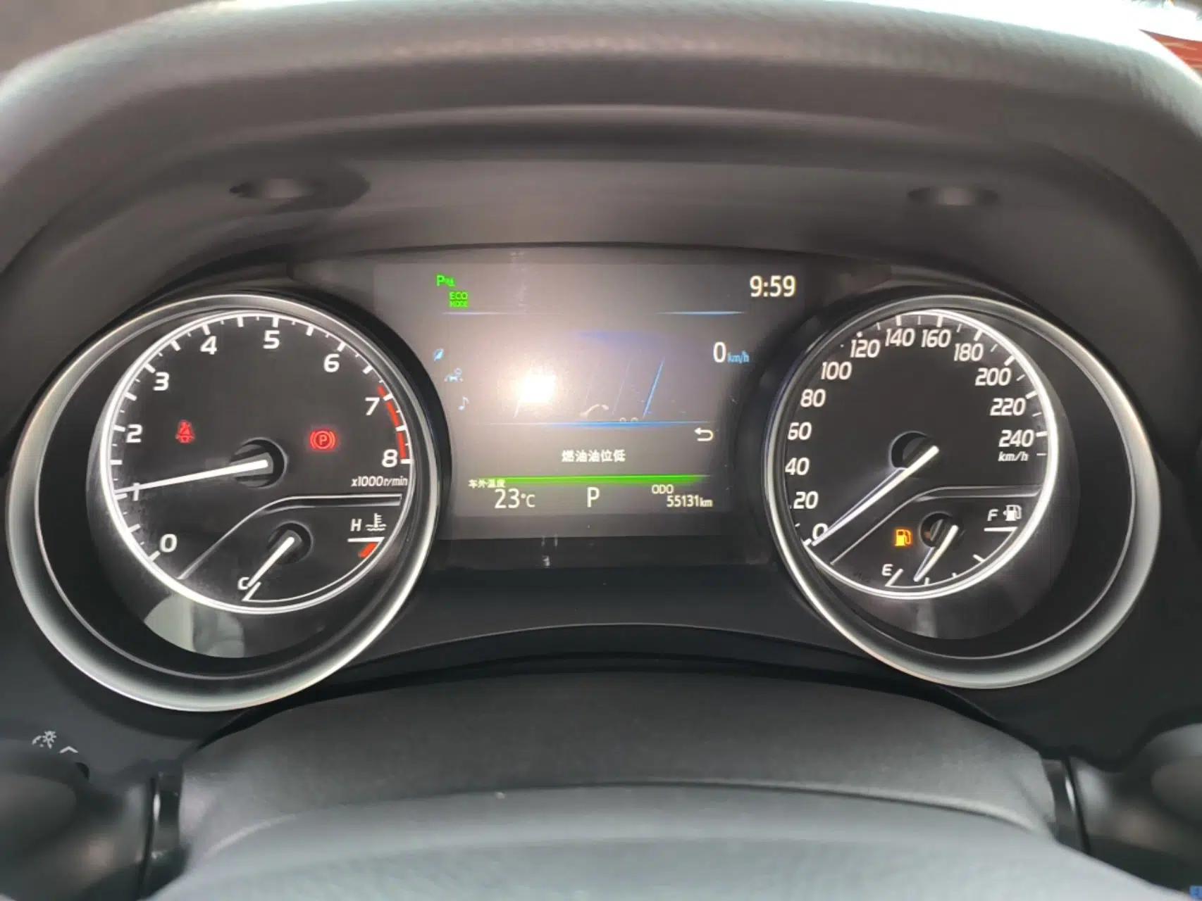 Toyota Camry 2019 Revised Version 2.5G Luxury Edition — миниатюра 15
