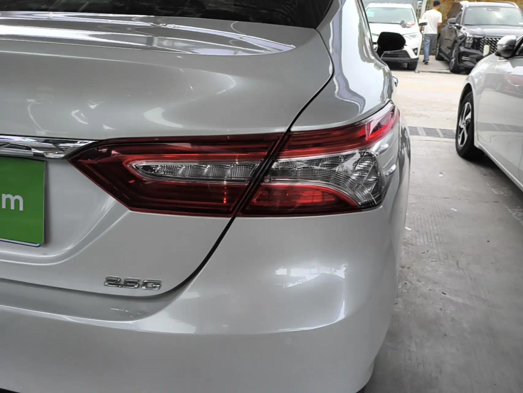 Toyota Camry 2019 Revised Version 2.5G Luxury Edition — миниатюра 7