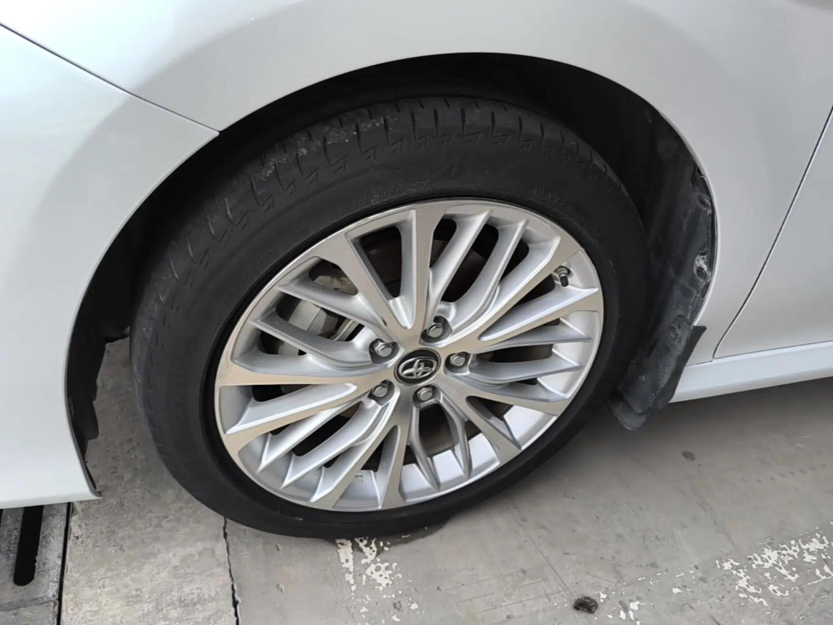 Toyota Camry 2019 Revised Version 2.5G Luxury Edition — миниатюра 8