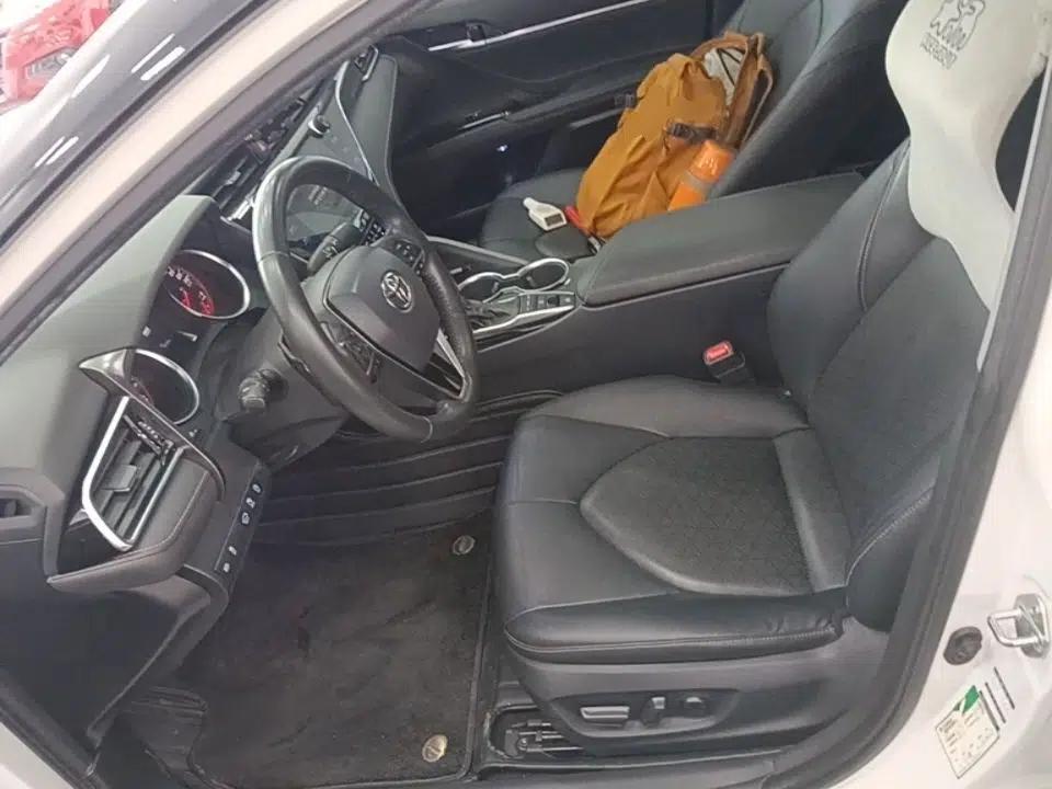 Toyota Camry 2019 Revised Version 2.0S Fēngshàng Edition — миниатюра 18