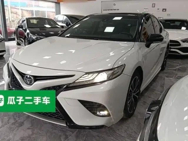 Toyota Camry 2019 Revised Version 2.0S Fēngshàng Edition