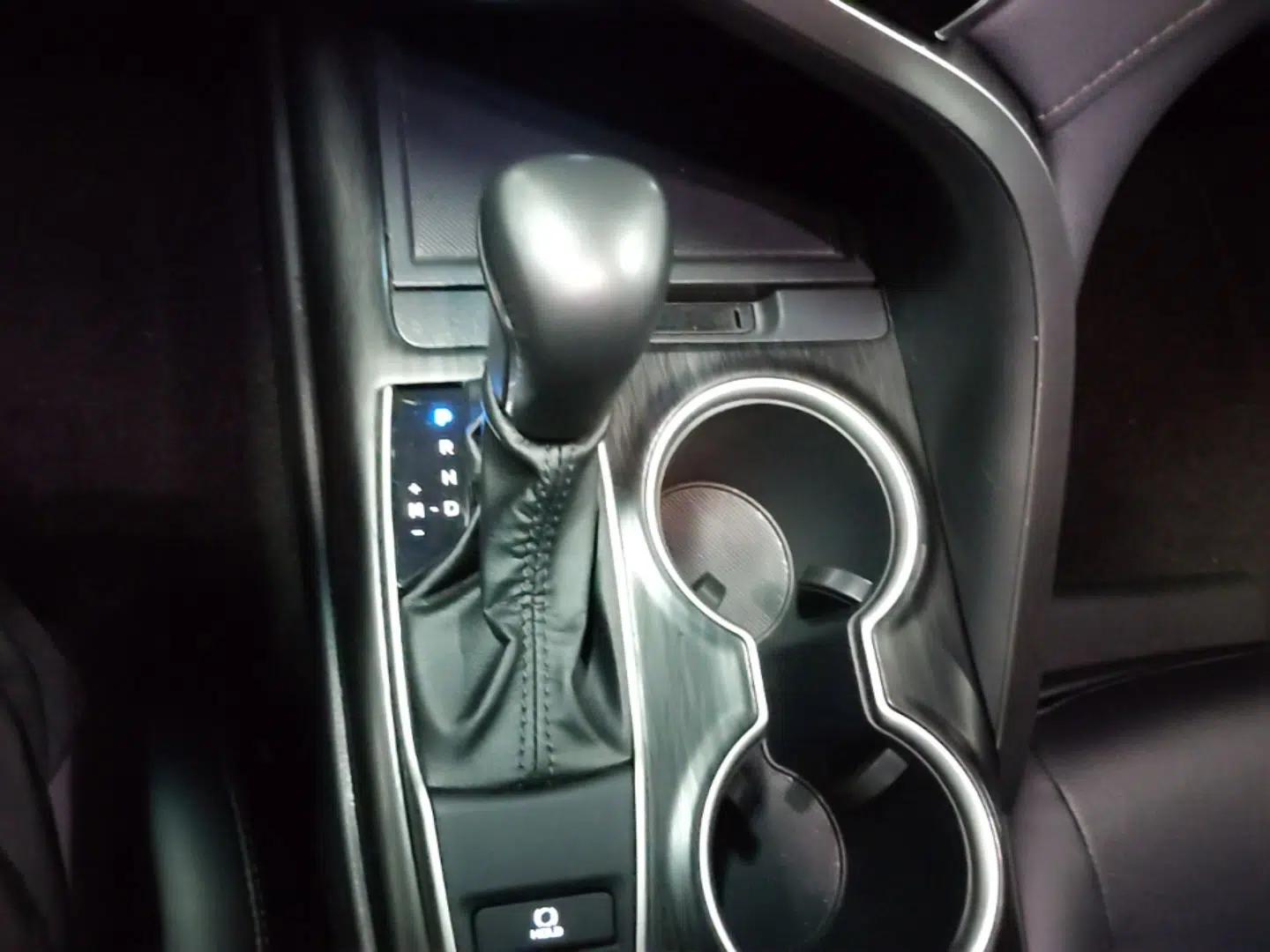 Toyota Camry 2023 2.0G Luxury Edition — миниатюра 17