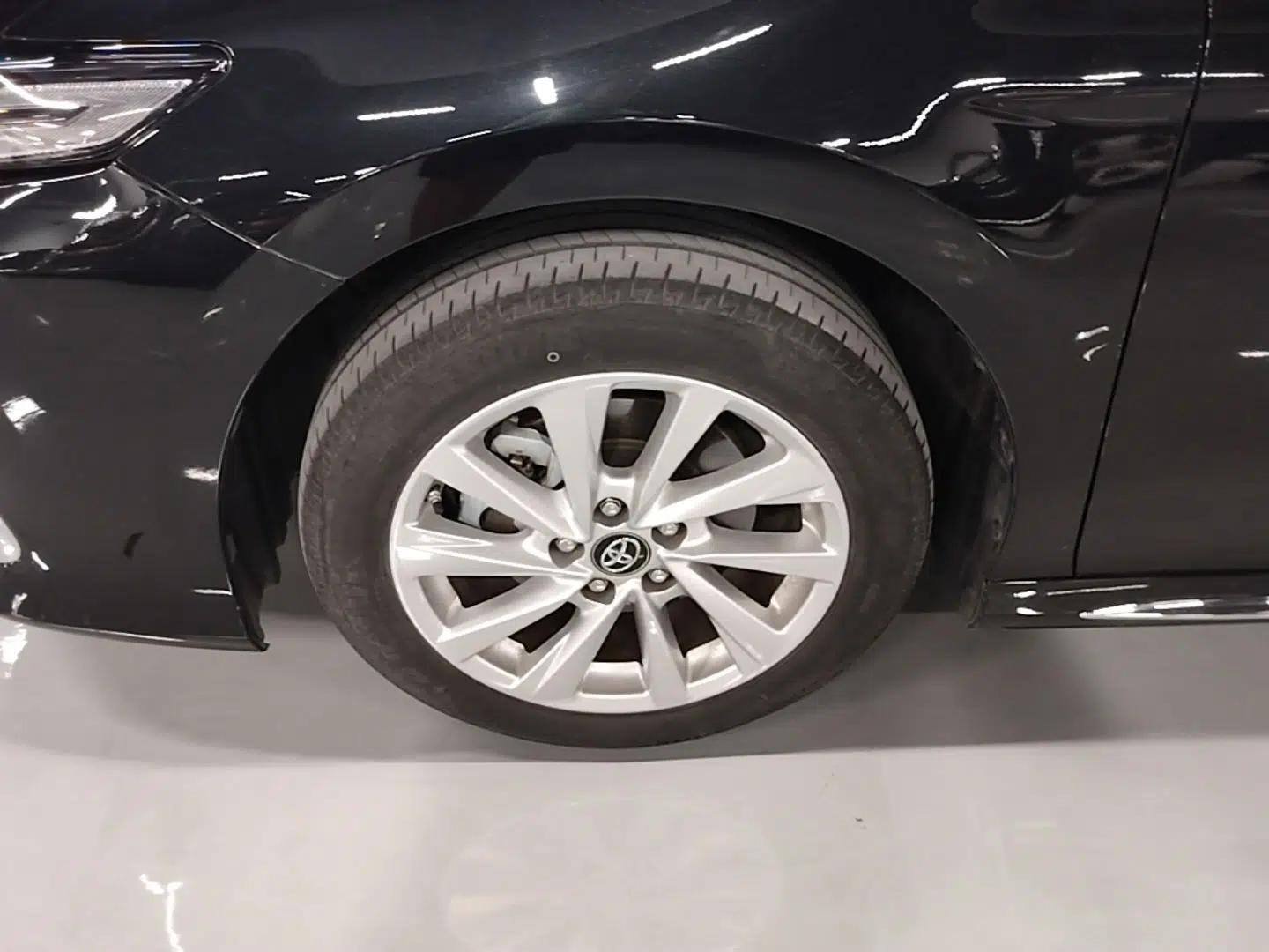 Toyota Camry 2023 2.0G Luxury Edition — миниатюра 8