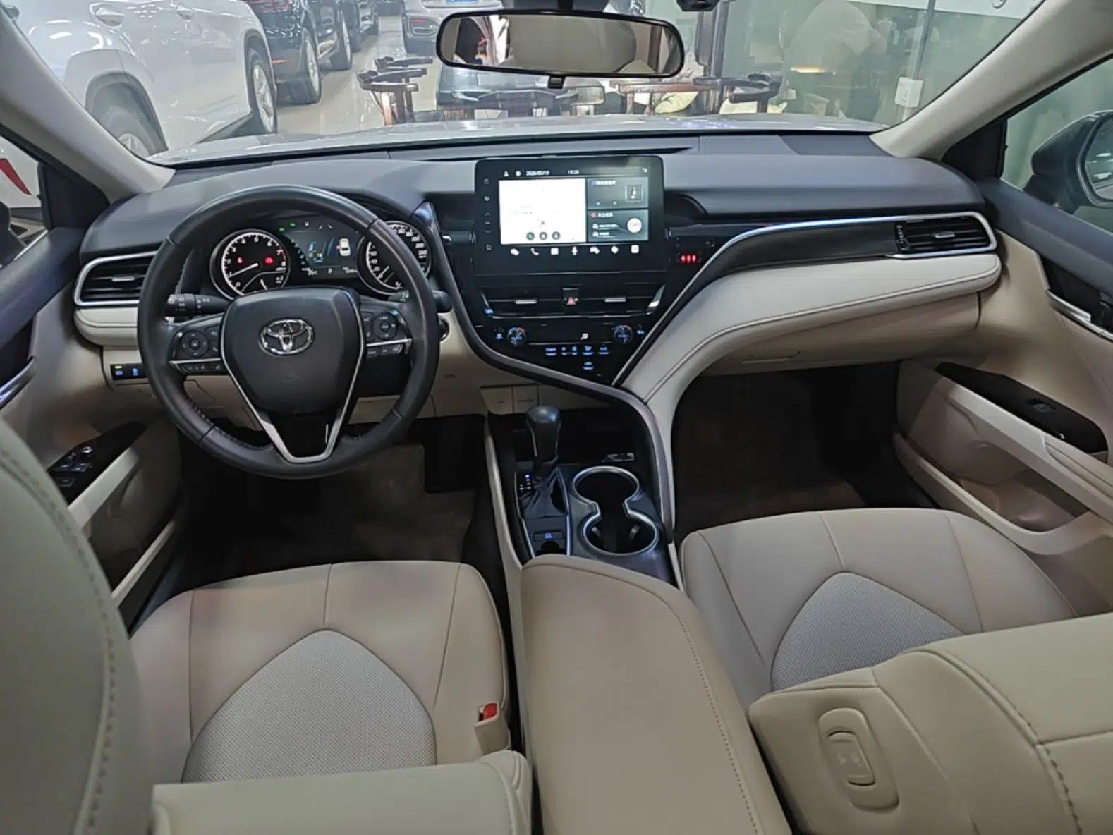 Toyota Camry 2021 2.0G Luxury Edition — миниатюра 13
