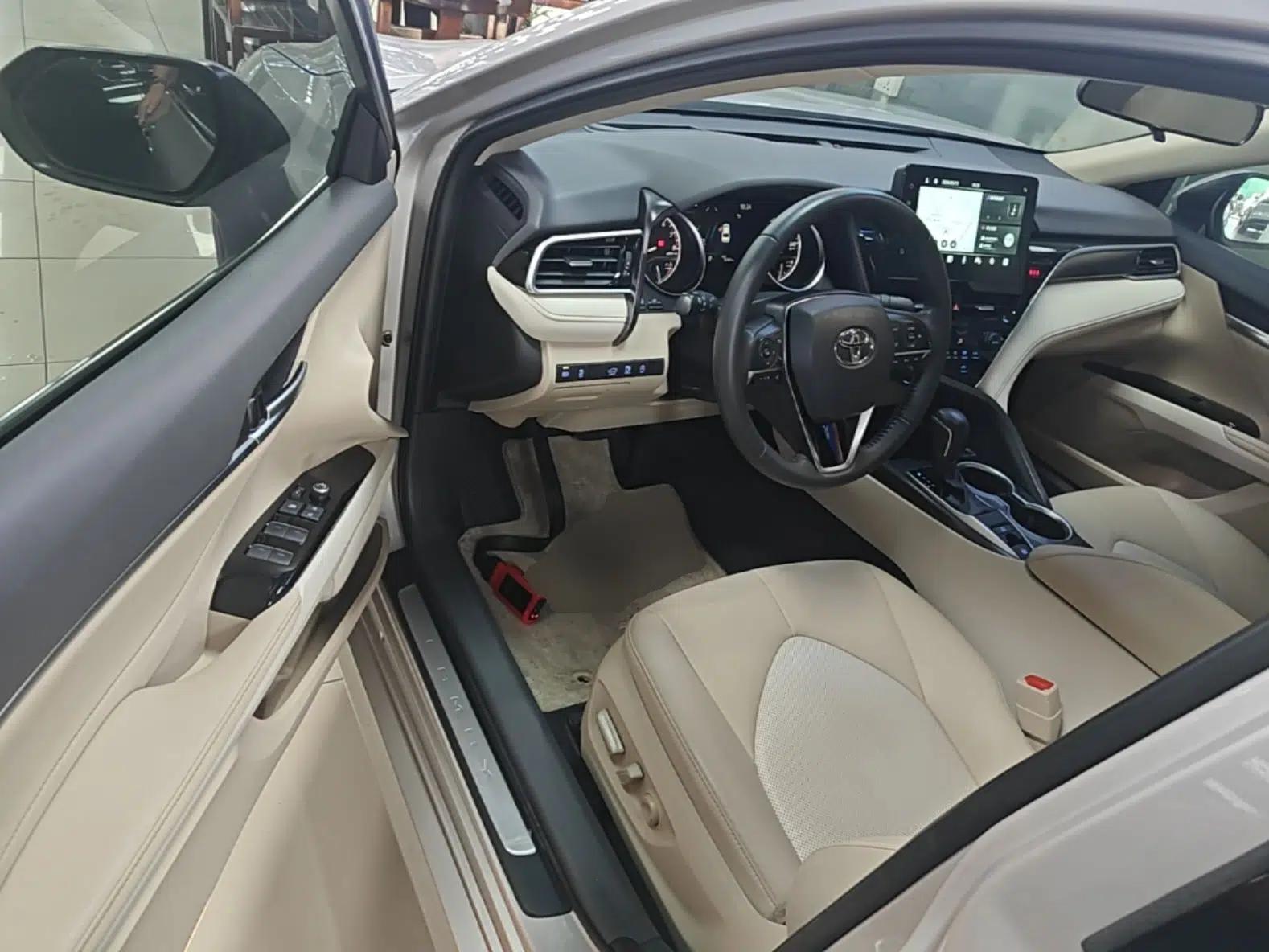 Toyota Camry 2021 2.0G Luxury Edition — миниатюра 19