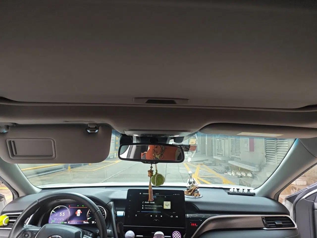 Toyota Camry 2021 Dual-Motor 2.5HS Fēngshàng Edition — миниатюра 19