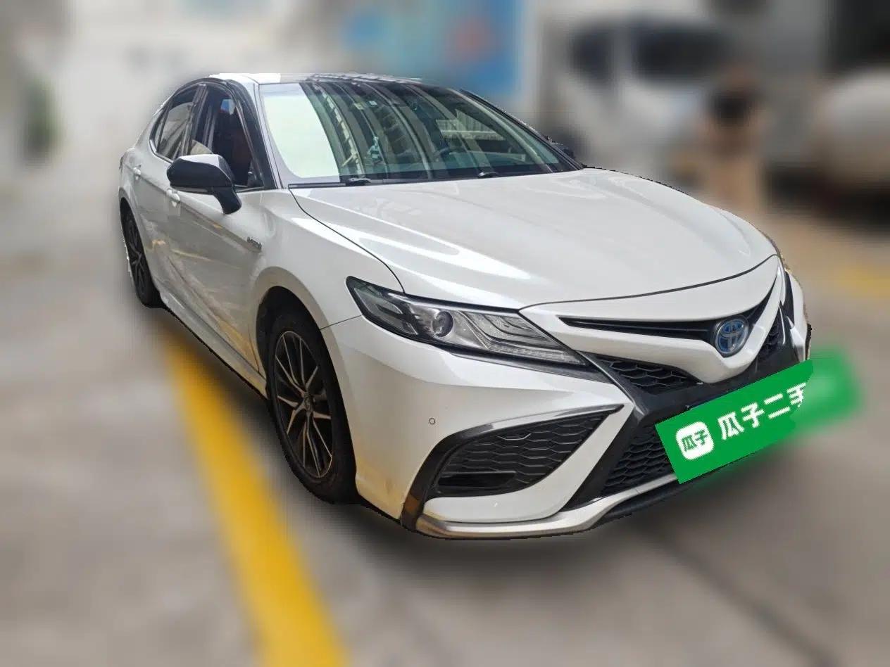 Toyota Camry 2021 Dual-Motor 2.5HS Fēngshàng Edition — миниатюра 3