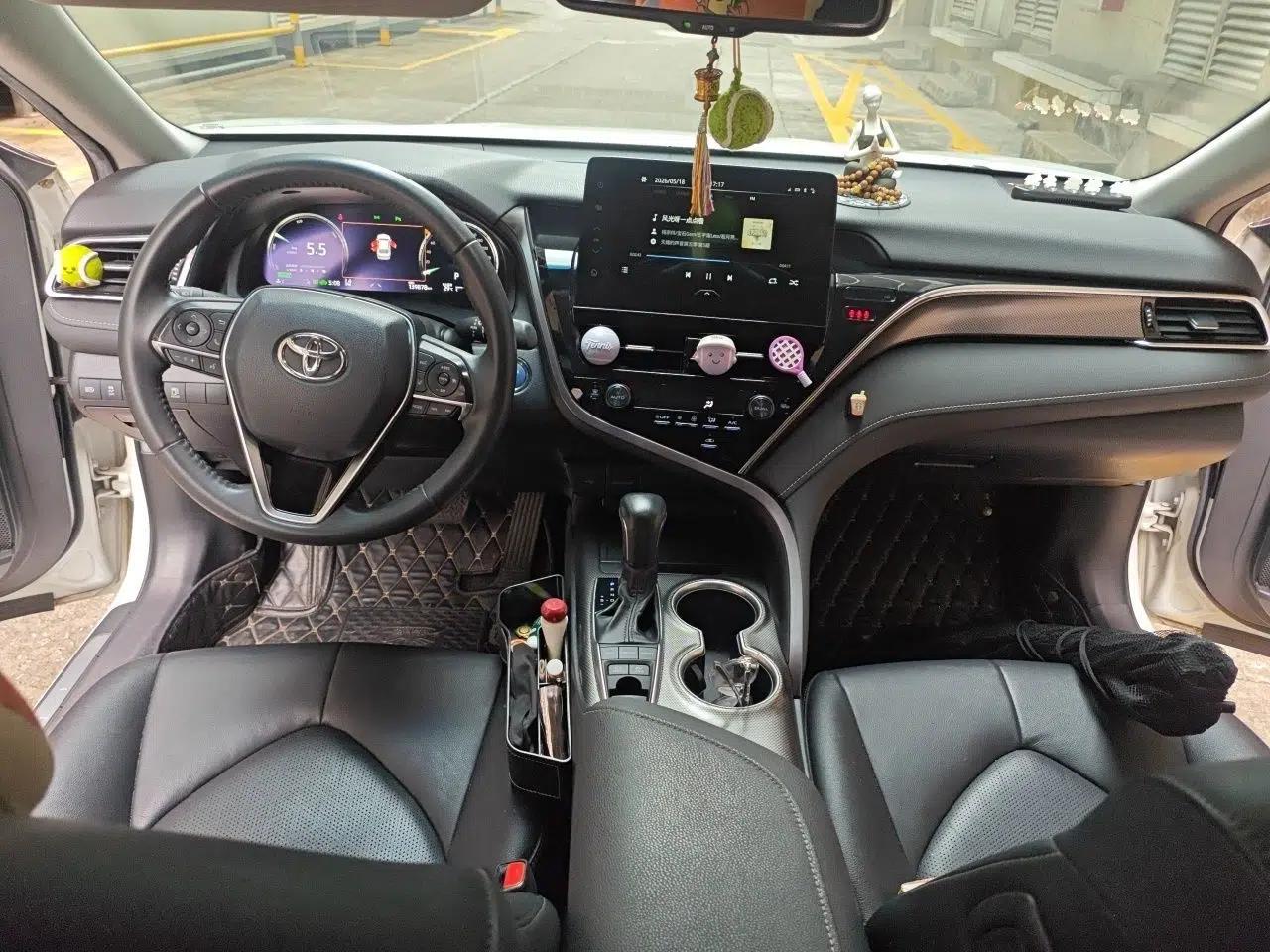 Toyota Camry 2021 Dual-Motor 2.5HS Fēngshàng Edition — миниатюра 10