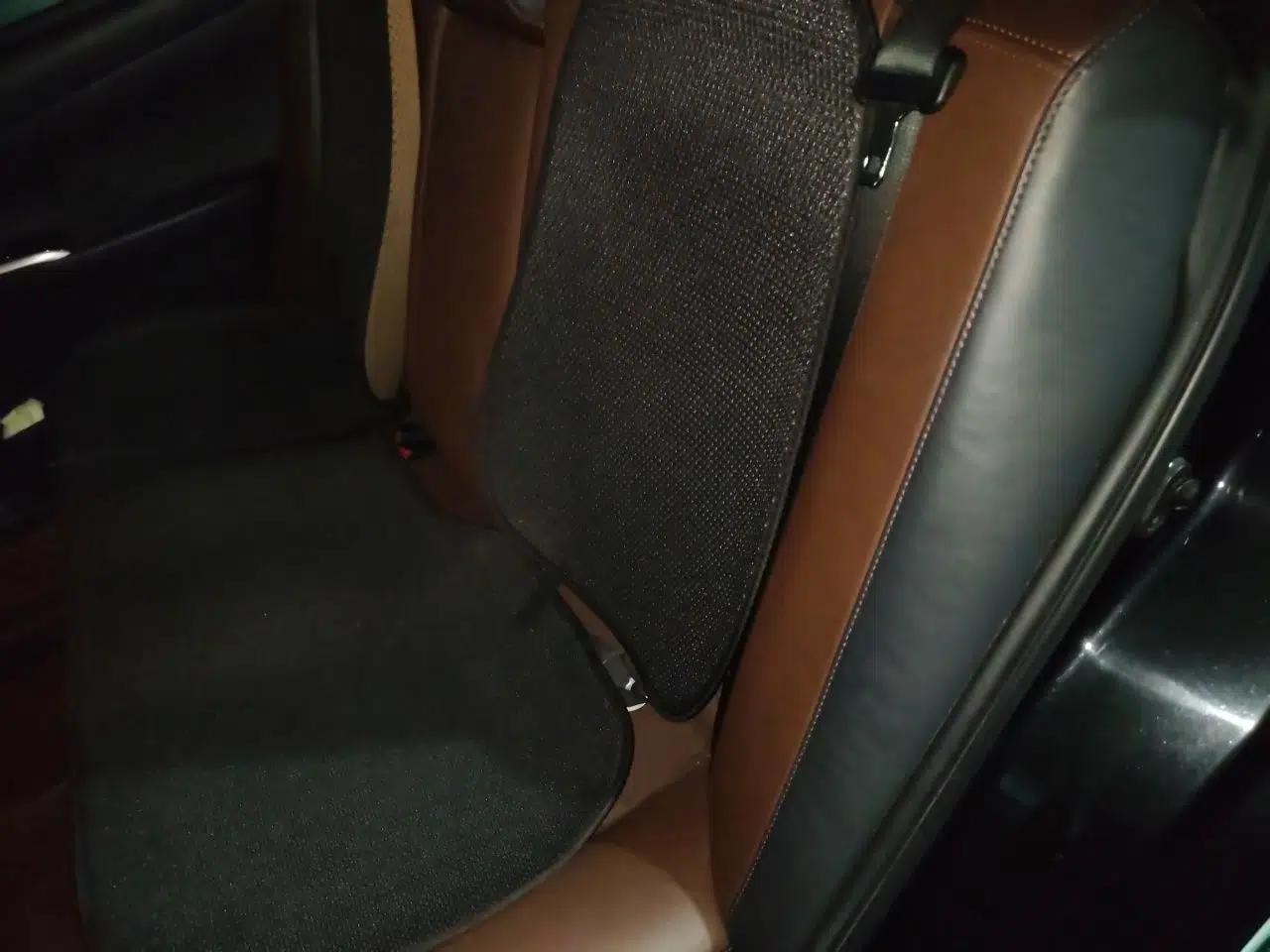 Toyota Camry 2016 2.0G 10th Anniversary Luxury Edition — миниатюра 18