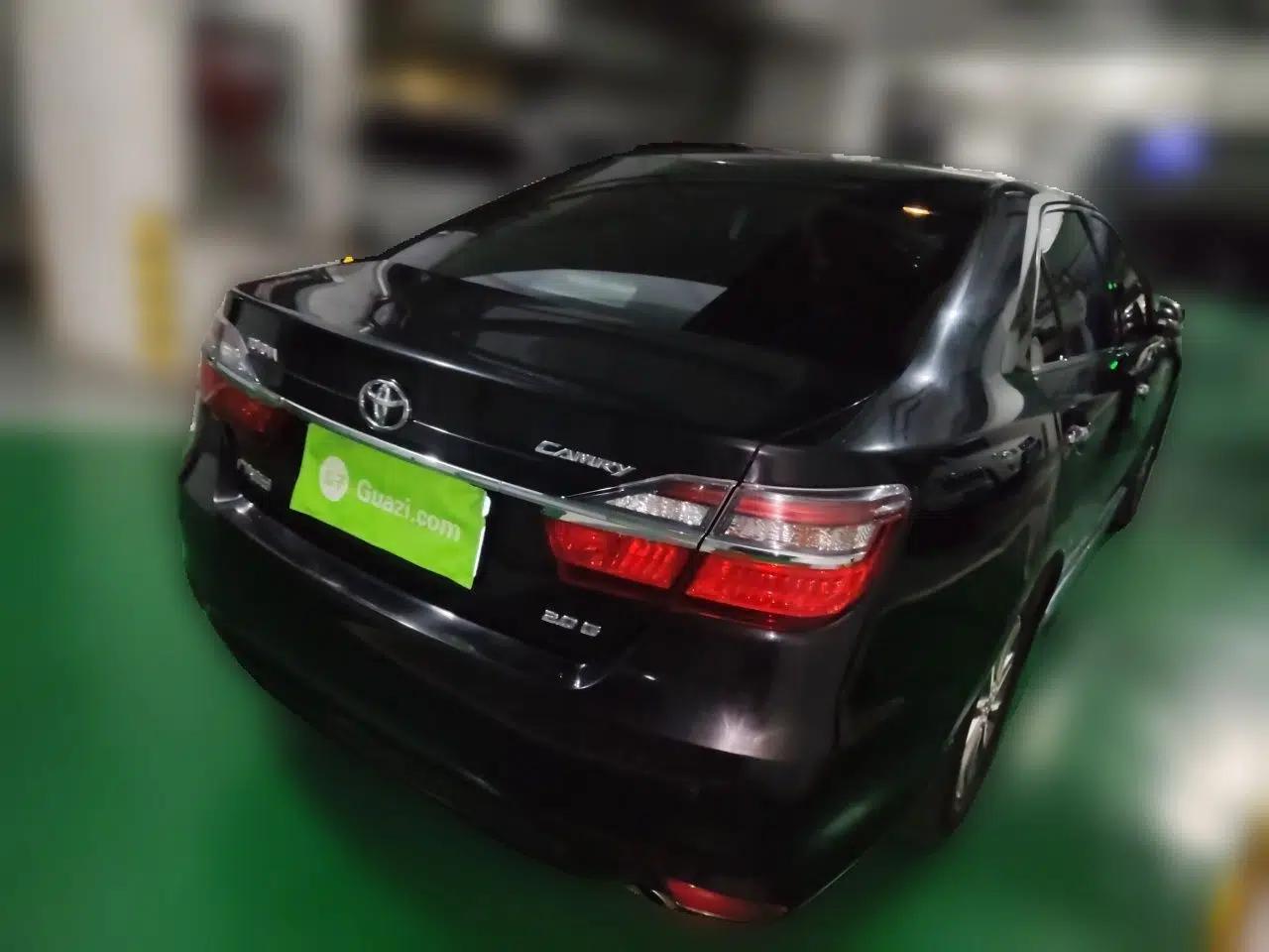 Toyota Camry 2016 2.0G 10th Anniversary Luxury Edition — миниатюра 6
