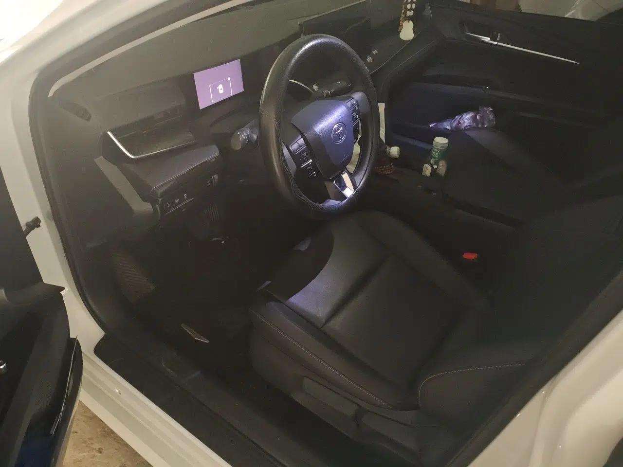 Toyota Camry 2024 2.0E Elite Edition — миниатюра 16