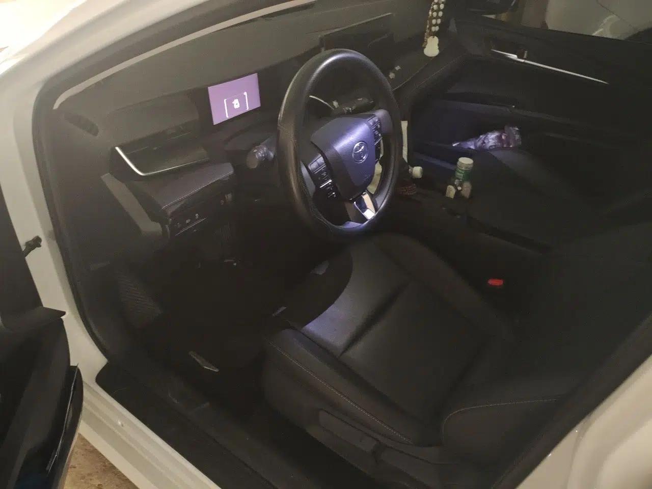 Toyota Camry 2024 2.0E Elite Edition — миниатюра 17