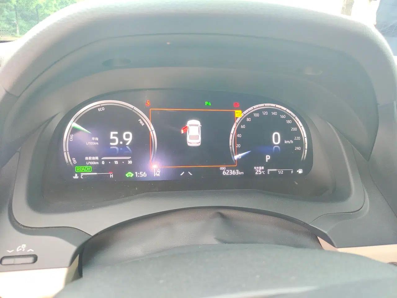 Toyota Camry 2023 Dual-Motor 2.5HG Luxury Edition — миниатюра 12