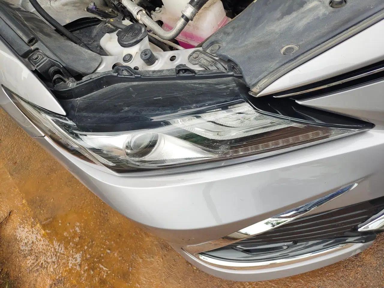 Toyota Camry 2023 Dual-Motor 2.5HG Luxury Edition — миниатюра 7