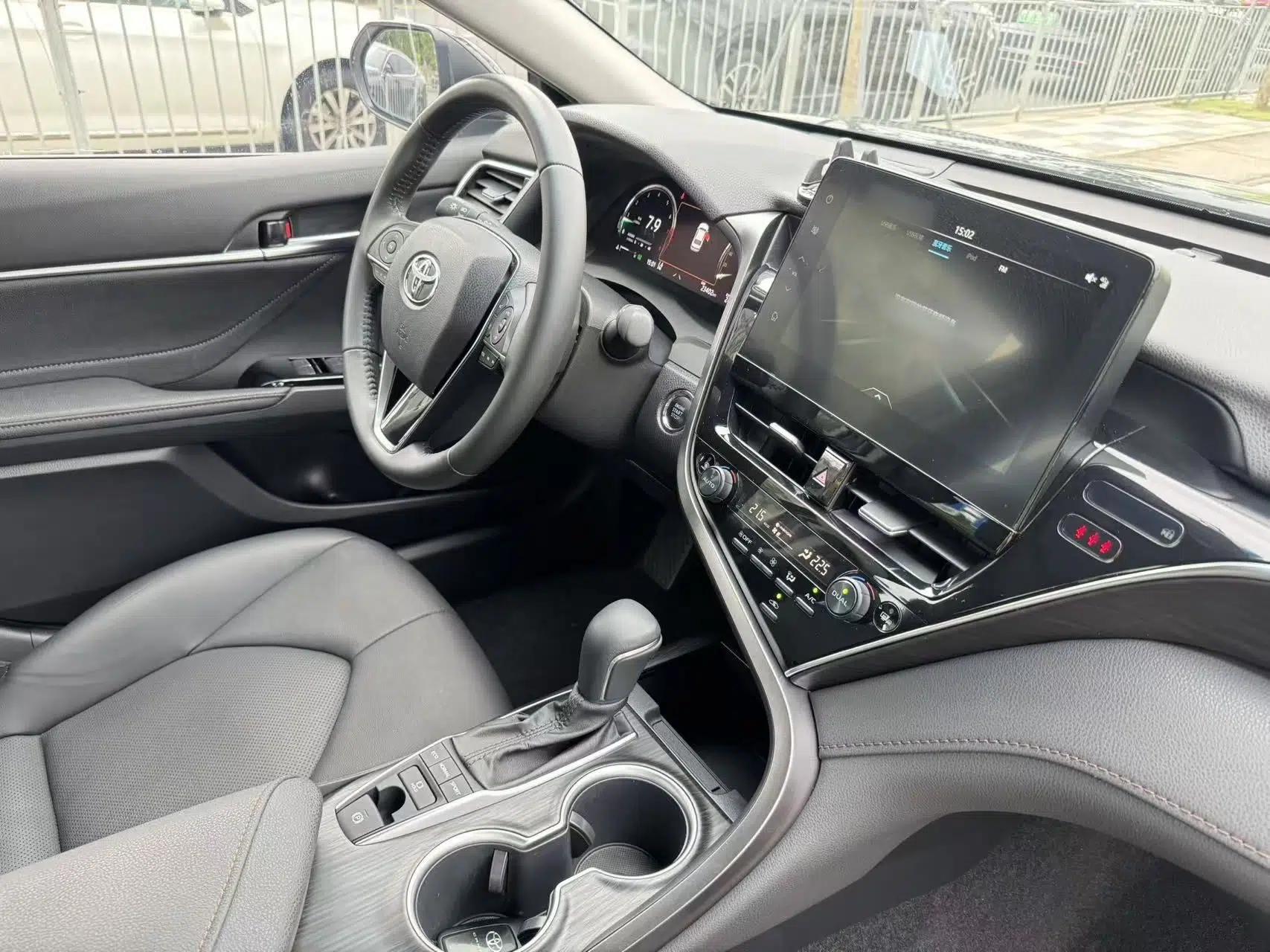Toyota Camry 2021 2.5G Luxury Edition — миниатюра 15
