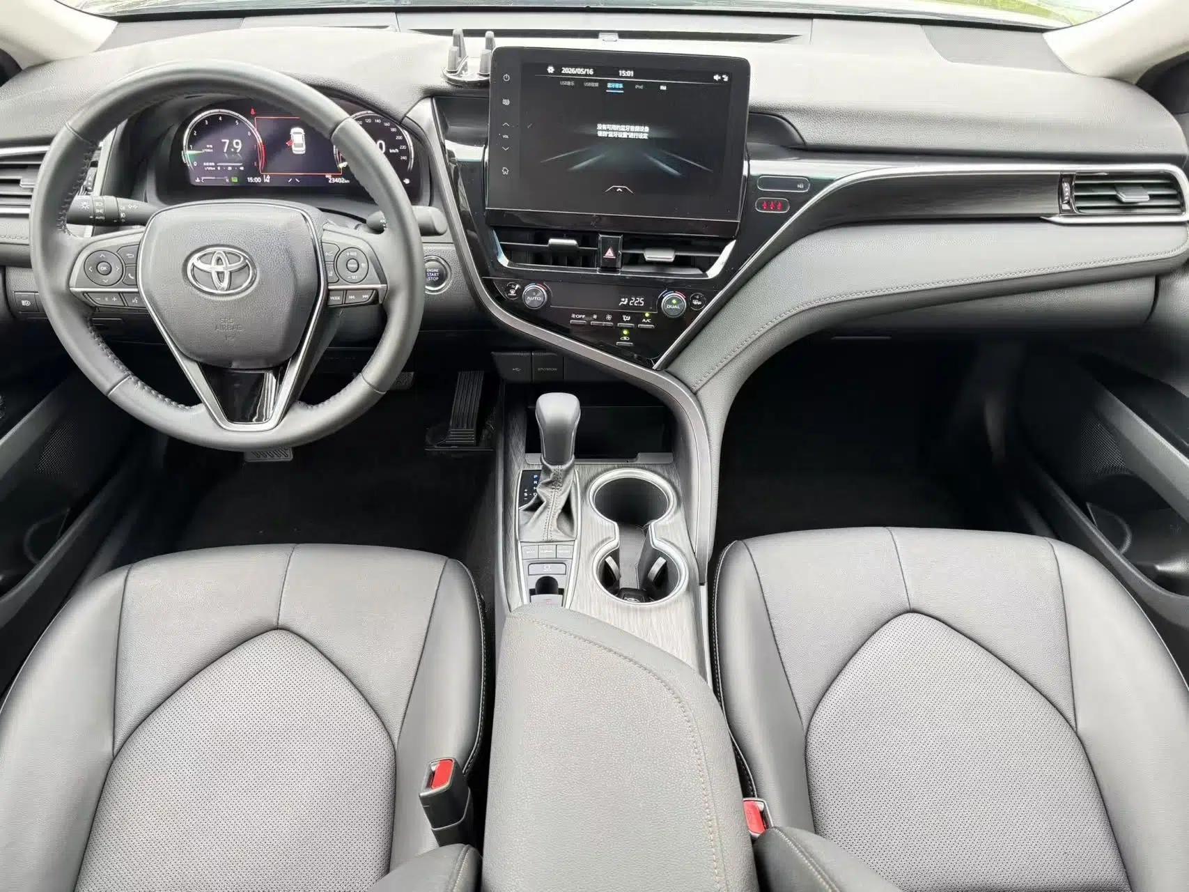 Toyota Camry 2021 2.5G Luxury Edition — миниатюра 16