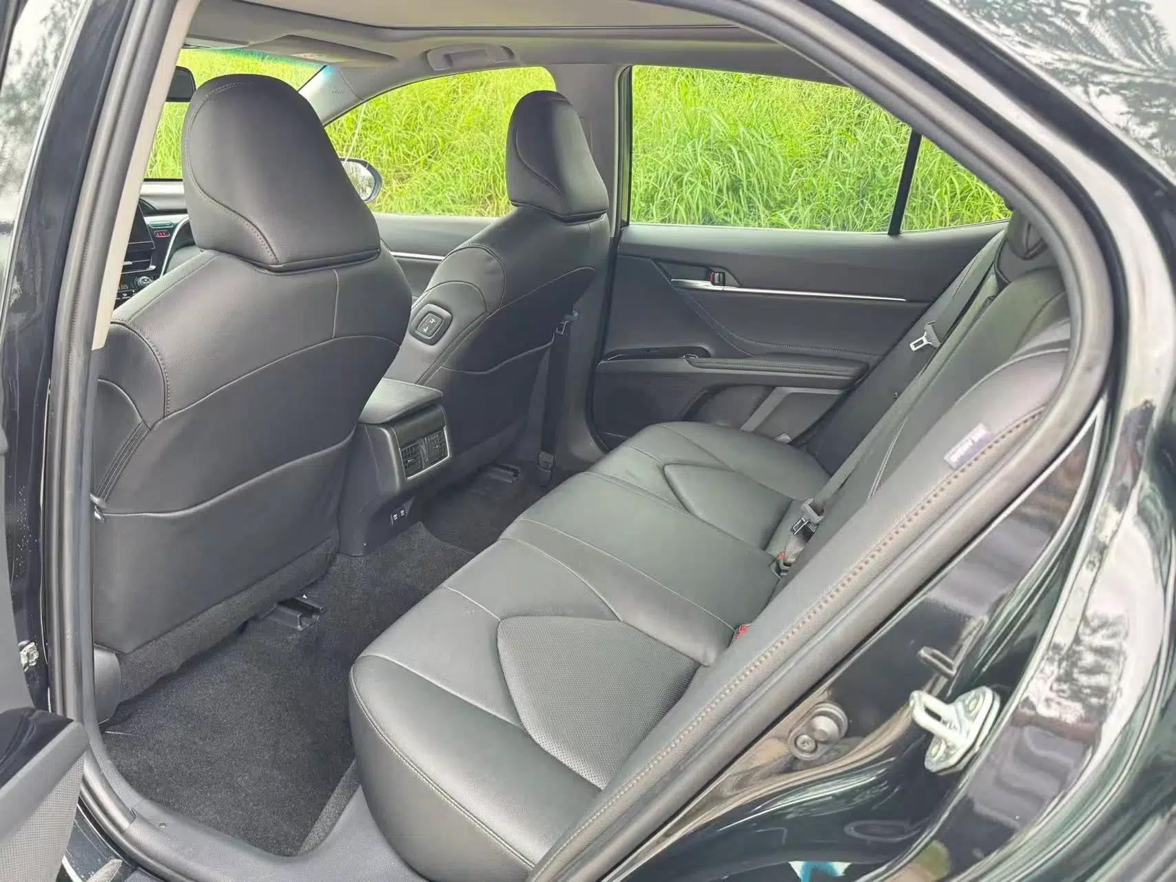Toyota Camry 2021 2.5G Luxury Edition — миниатюра 18