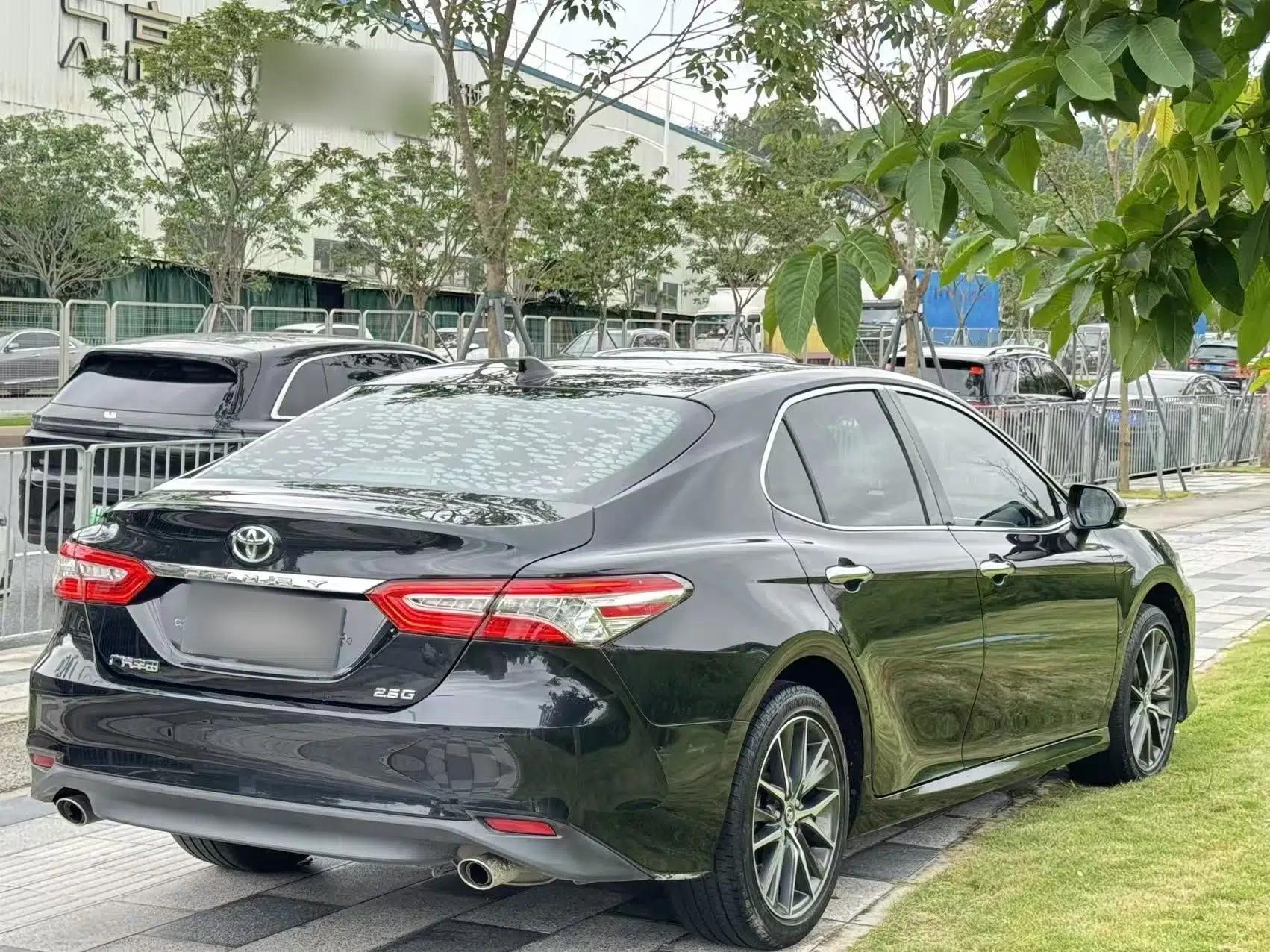 Toyota Camry 2021 2.5G Luxury Edition — миниатюра 6