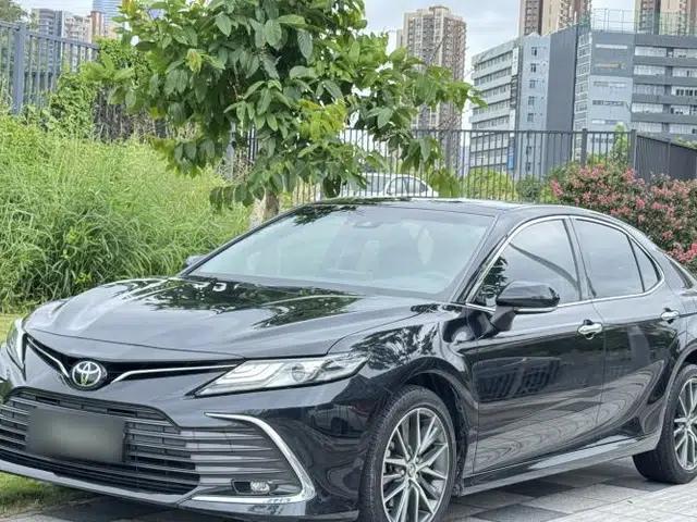 Toyota Camry 2021 2.5G Luxury Edition