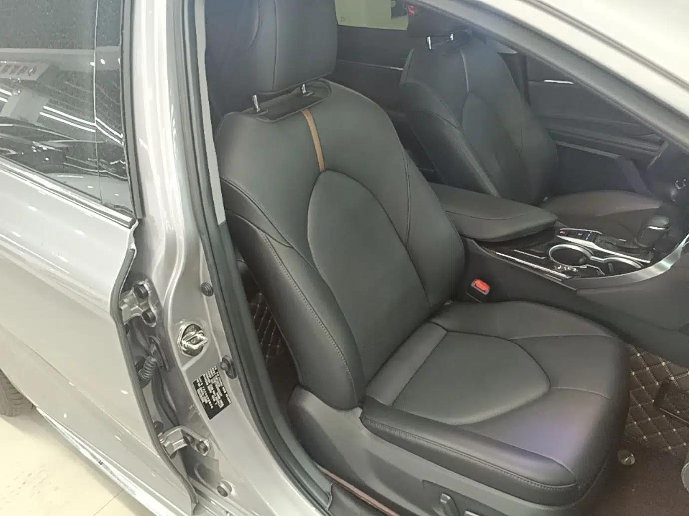 Toyota Camry 2023 2.5G Luxury Edition — миниатюра 22